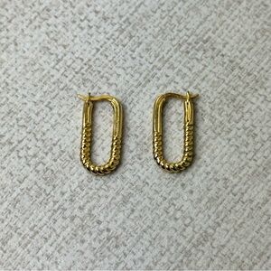 Gold tone classic twist cable rectangle hoop pierced earrings